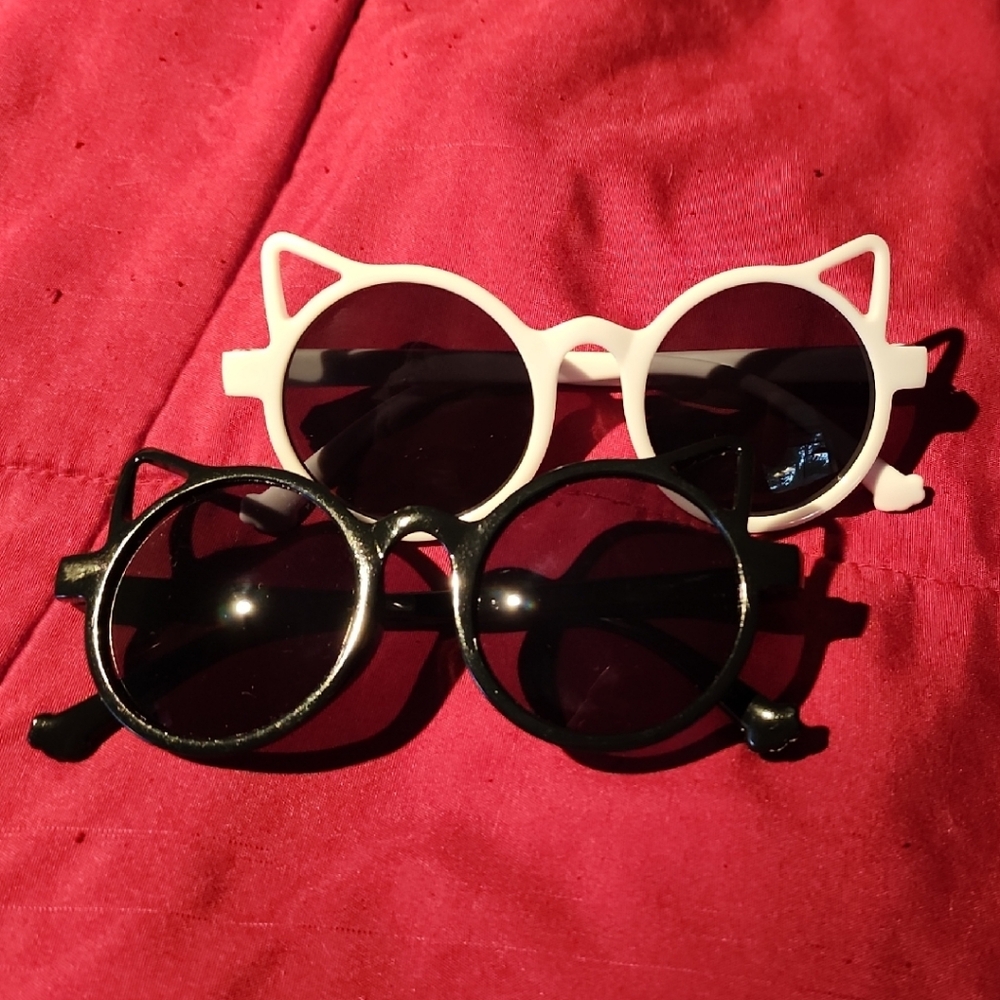 Kids Cat-Ear Sunglasses - Black & White